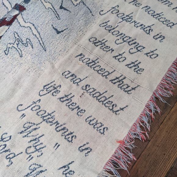 Footprints in the Sand Tapestry Throw Blanket Fringe Hem Wall Art 62x44 - Picture 7 of 11